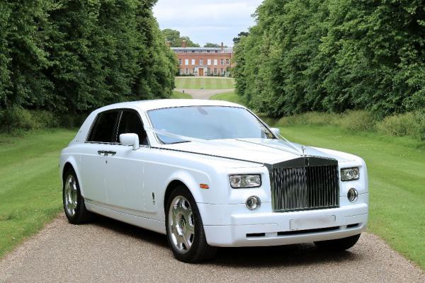 Rent Rolls Royce Phantom in NJ and NY through Bergen Limo